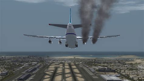 Dubai Plane Crash ANTONOV An-124 - YouTube