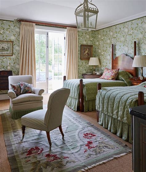 Green Floral Bedroom Decor Inspiration