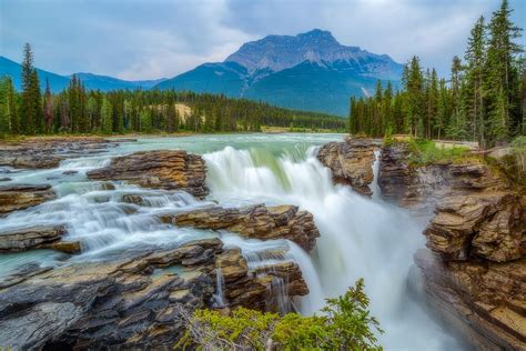 The Beautiful Athabasca Falls in Jasper National Park, Canada [OC ...