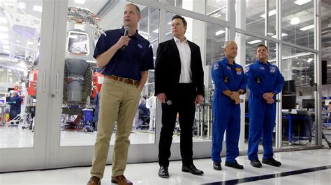 NASA and Elon Musk make up over astronaut-flying spat — Quartz