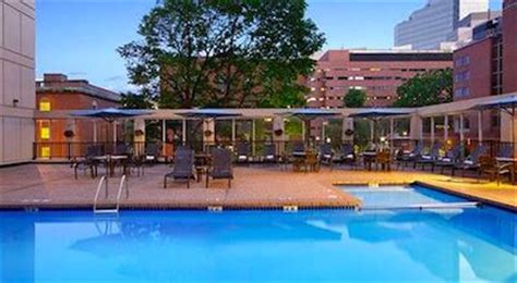 Boston Hotels with Outdoor Pools | Boston Discovery Guide