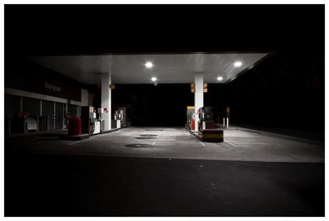 Gas station at night :: Behance