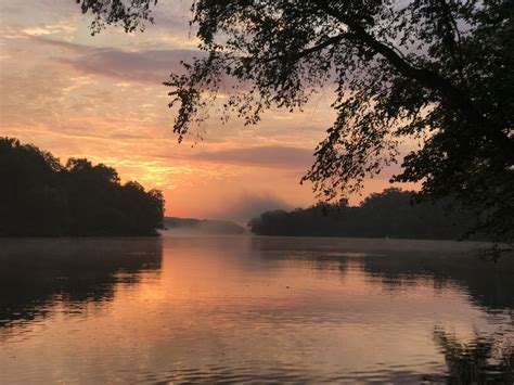 Sunrise on the James River | Smithsonian Photo Contest | Smithsonian Magazine