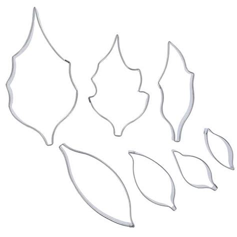 large 3D poinsettia pattern - Google Search: | Paper flower patterns, Flower template, Paper flowers