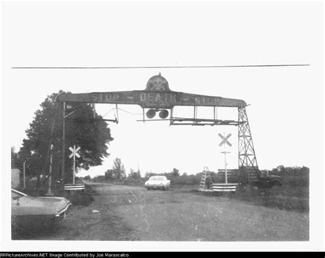 The World's Most Metal Railroad Crossing: The Billups Railroad Crossing