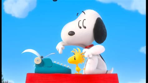 The Peanuts Movie - Snoopy Memorable Moments - YouTube