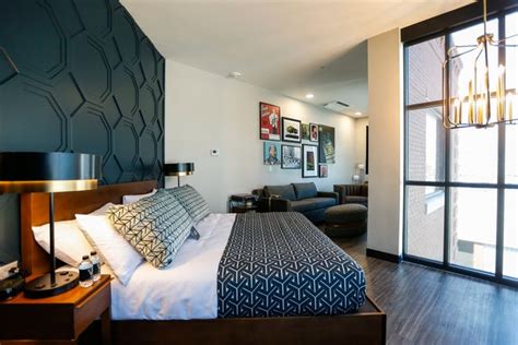 Hotel Vandivort expansion adds rooms, suites, rooftop