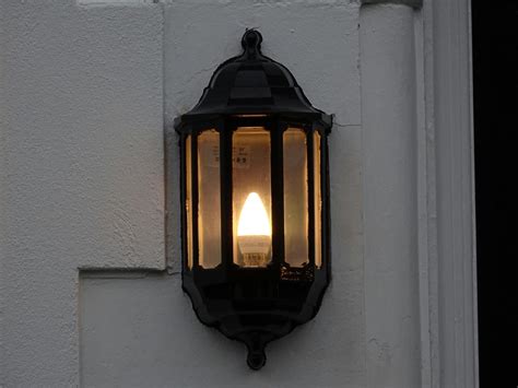 Door Lamp Free Stock Photo - Public Domain Pictures