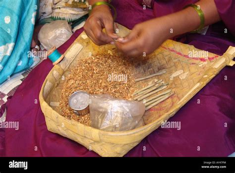 Beedi making, Medak, Andhra Pradesh Stock Photo - Alamy