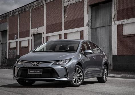 Toyota Corolla 2023 está até R$ 1.900 mais caro; veja preços