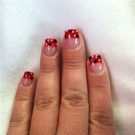 Nail Art Designs Images, Pretty Nail Designs, Minnie Mouse Nails, Minnie Mouse Party, Mani Pedi ...