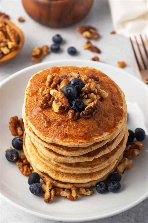 Gluten-Free Vegan Pancakes (Made with Oat Flour)