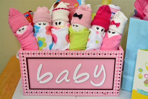 Essential Baby Shower Gifts & DIY Diaper Babies