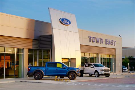 Town East Ford | Texas Ford Dealership | Berkshire Hathaway Automotive