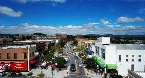 Hendersonville, North Carolina - Main Street - Main Street Blog