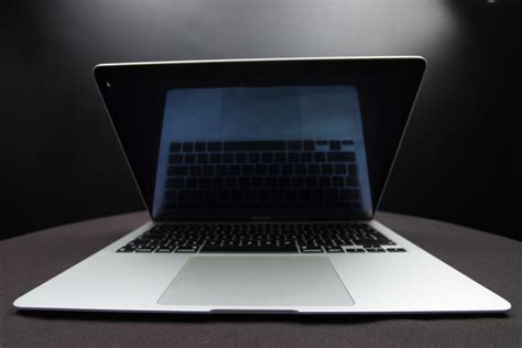 MacBook Air 13-inch Apple M1 chip 256GB SSD 8GB Ram Silver Model ...