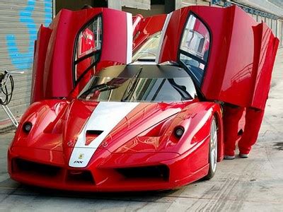 Nice Pictures: Ferrari Sports Cars
