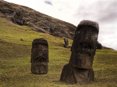 Moai Wallpapers - Wallpaper Cave