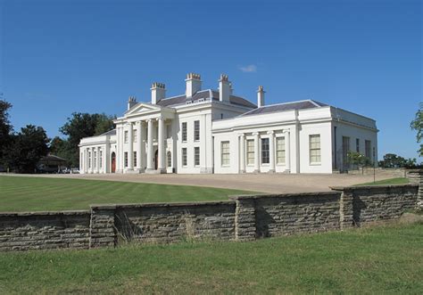 History of Hylands House - The National Flower Show