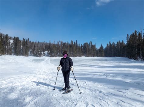 Snowshoeing to Emerald Lake - Rob's Blog