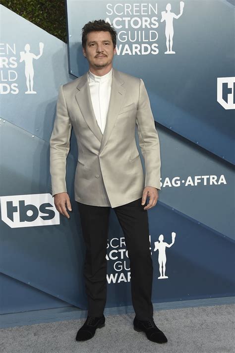 Pedro Pascal on the red carpet of the SAG Awards 2020 - Photos at Movie'n'co