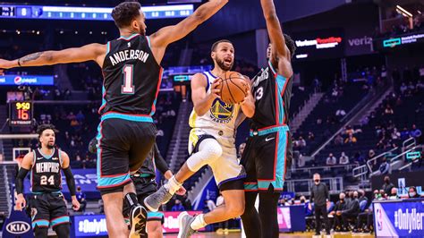 Stephen Curry's 46-point season finale clinches his 2nd scoring title | FOX Sports