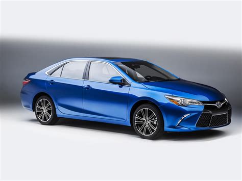 Toyota Camry Special Edition 2016 tiene un precio de $25,715 dólares - Autocosmos.com