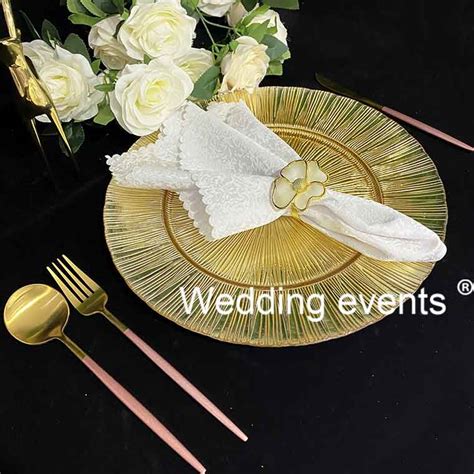 Hobby lobby charger plates gold round design–Weddingevents