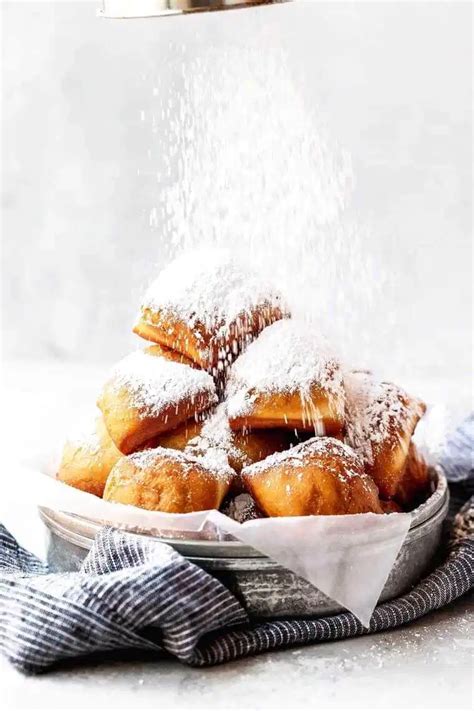 The BEST Authentic New Orleans Beignets Recipe Dessert Recipes Easy ...