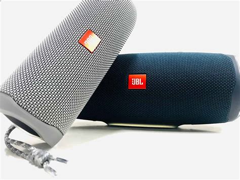 JBL Flip 5 vs JBL Charge 4 Review - Major HiFi