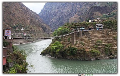 go2india.in : A bridge on Beas river in Kullu valley