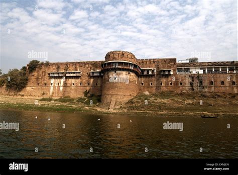 Allahabad Fort ; Prayagraj Fort ; Allahabad ; Ilahabad ; Prayagraj ...