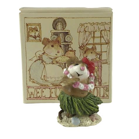 Wee Forest Folk 1988 Aloha Miniature Mouse Figurine Signed By Annette Petersen #WeeForestFolk in ...