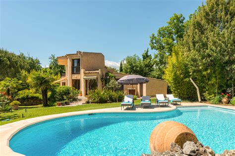 Villa Chesnaie In St Cezaire sur Siagne, French Riviera | Villa Plus
