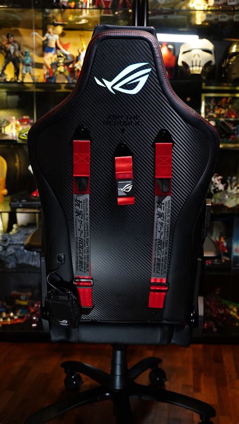 Geek Review: ASUS ROG Chariot RGB Gaming Chair | Geek Culture