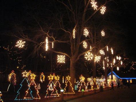 The Christmas Lights Of La Salette Shrine | Sma' Talk Wi' T