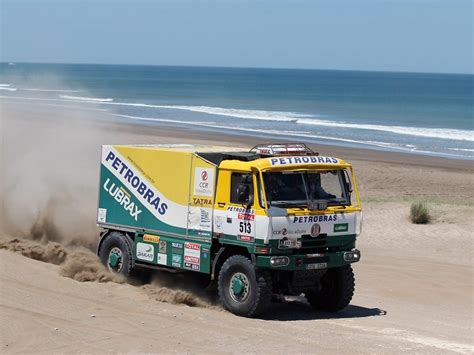 Tatra trucks at the finish line of the 2012 Dakar Rally :: Tatratrucks.com