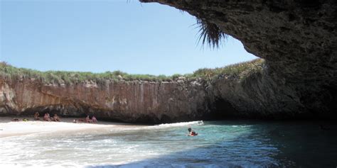 There's A Hidden Beach In Mexico Called Playa del Amor | Travel and ...