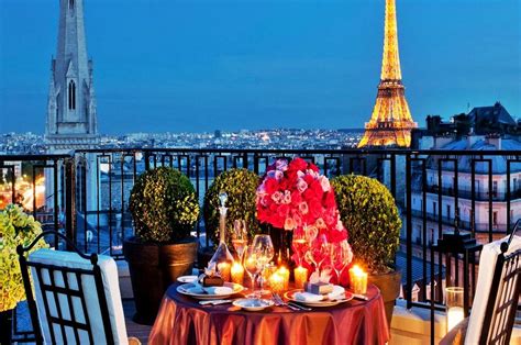 The 10 Best Romantic Hotels in Paris - TRAVEL MANGA