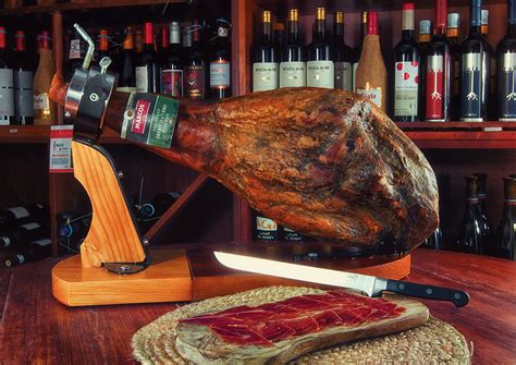 Types and qualities of Spanish Hams - Delicias de España