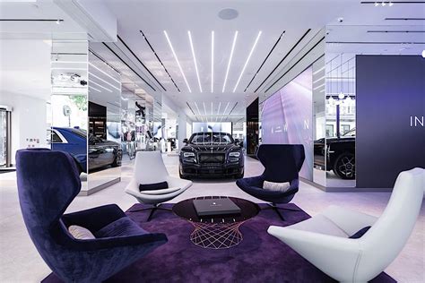 Video: Take a tour of the newest Rolls-Royce dealership in London