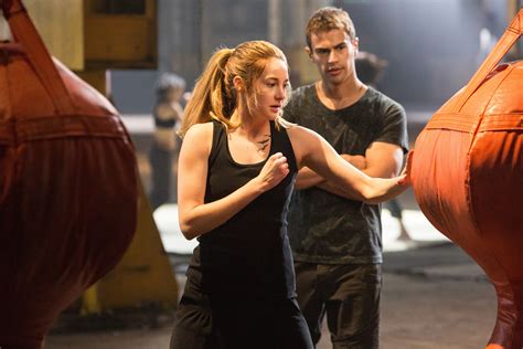 Divergent Movie Stills {+ BTS Photo} - HQ/Untagged - Divergent Photo (34842237) - Fanpop