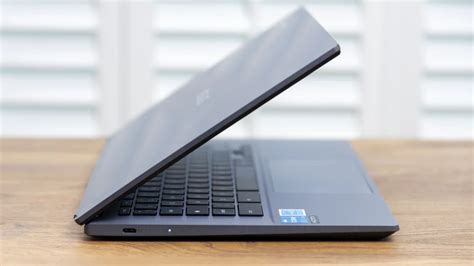 Asus Chromebook Plus CX34 review: In pictures | Expert Reviews