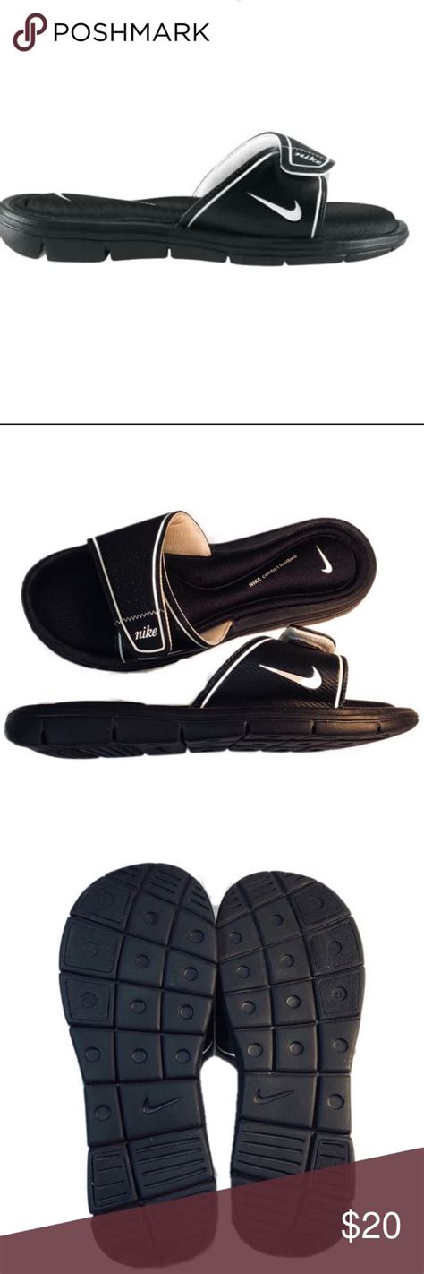 Nike | Comfort Slides in black. Size 8 | Black nikes, Nike, Nike women