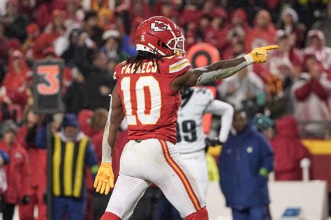 Kansas City Chiefs Injury Updates: Pacheco, Sneed, and More Ruled Out for Week 17 - BVM Sports