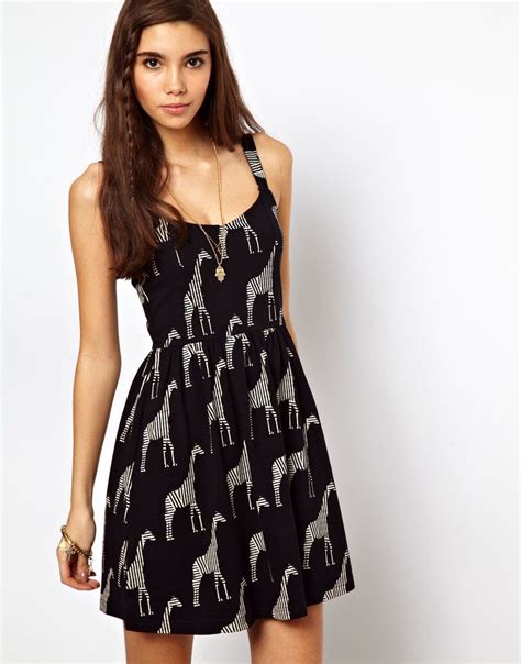 Strappy Sundress in Giraffe Print | Giraffe dress, Giraffe clothes, Fashion