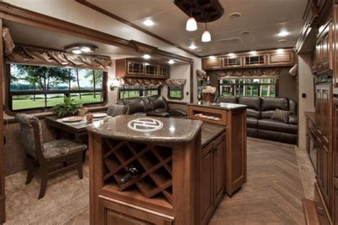 43 Cozy Interior RV Large for Your Family - rengusuk.com | Rv interior ...