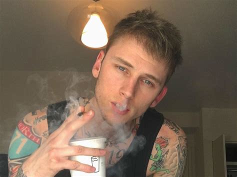 Machine Gun Kelly "bloom" Album Release Date, Cover Art & Tracklist | HipHopDX