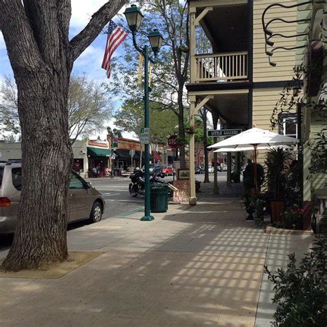 downtown pleasanton restaurants main street - Effie Rowley