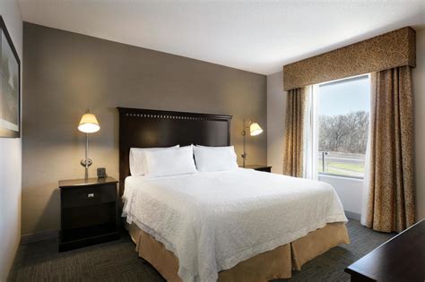 Mahwah Hotel Coupons for Mahwah, New Jersey - FreeHotelCoupons.com